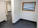 9555 Commerce - Photo 16
