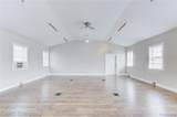 138 Stratford - Photo 3