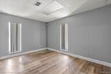48701 Van Dyke - Photo 35