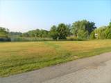 944 Eagle Point - Photo 1