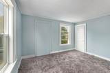 914 Courtney - Photo 10