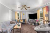 914 Courtney - Photo 22