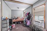 914 Courtney - Photo 29