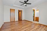 10511 Stoney Point - Photo 18