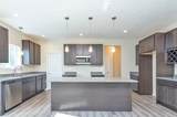 46 Coronado - Photo 5