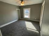 429 Shirley - Photo 8