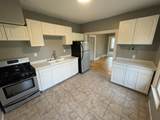 429 Shirley - Photo 9