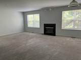2815 Barclay Way - Photo 4