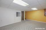402 Thornton - Photo 13