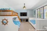 250 Shore - Photo 17