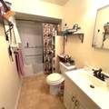 407 Barry - Photo 12