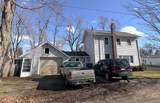 407 Barry - Photo 3