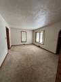 2529 Lake Shore - Photo 9