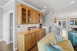 622 Vine - Photo 12