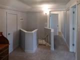 135 Batavia - Photo 13