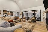 7 Preserve - Photo 4