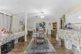 112 Howard - Photo 9
