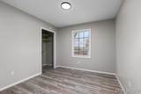 952 Woodside - Photo 3