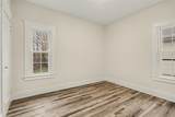 243 Howland - Photo 11