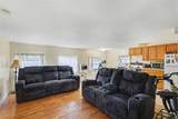 928 Emerson - Photo 18