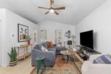 707 Maple - Photo 18
