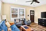 209 Clinton - Photo 4