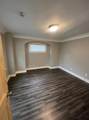 1006 Pennsylvania - Photo 11