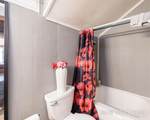 1350 Arthur - Photo 16