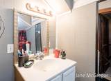 1350 Arthur - Photo 17