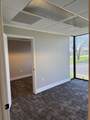 1014 Beacon - Photo 8