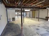 325 Centre - Photo 15