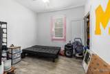 616 Pine - Photo 4