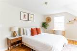 908 Spring - Photo 34