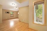 916 Brooks - Photo 35
