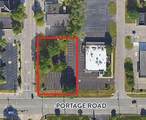 5426 Portage - Photo 1