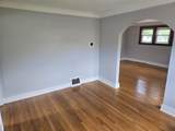 928 Maplegrove - Photo 19
