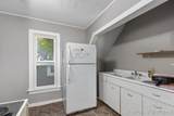 238 Travis - Photo 16