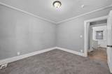 2025 Calvert - Photo 31