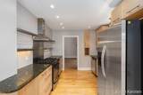 21 Prospect - Photo 18