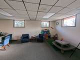 212 Court - Photo 10