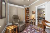 319 Washington - Photo 14