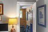 319 Washington - Photo 16