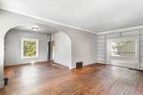 805 Douglas - Photo 5