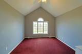 956 Remus - Photo 27