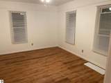 221 Locust - Photo 4