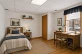 11153 Center - Photo 24