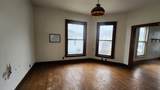 605 Van Buren - Photo 3