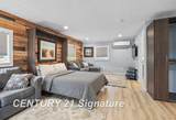 607 Front - Photo 14