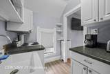 607 Front - Photo 29