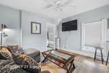 607 Front - Photo 36